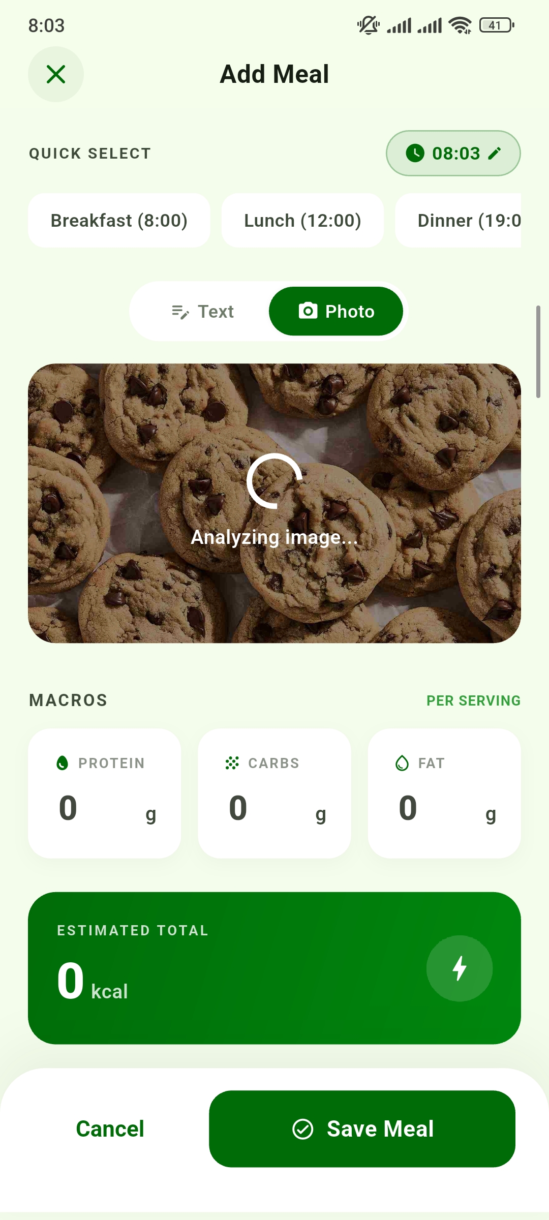 Caloritics app meal estimating screen